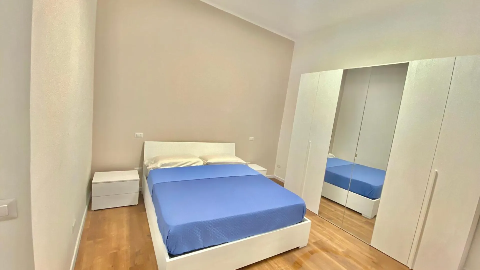 Washington Home 106 Milano Daire